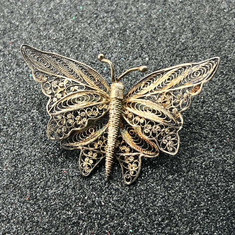 Vintage Filigree Butterfly Brooch - Picture 2 of 7